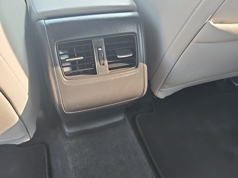 Used 2018 Honda Accord EX-L image 16