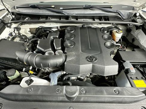 Used 2019 Toyota 4Runner Limited RWD image 33