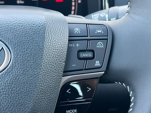 New 2026 Toyota Camry SE image 27