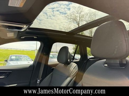 New 2026 Mercedes-Benz GLC 300 4MATIC image 14