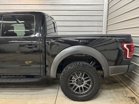Used 2018 Ford F150 Raptor w/ Equipment Group 802A Luxury AWD/4WD image 5