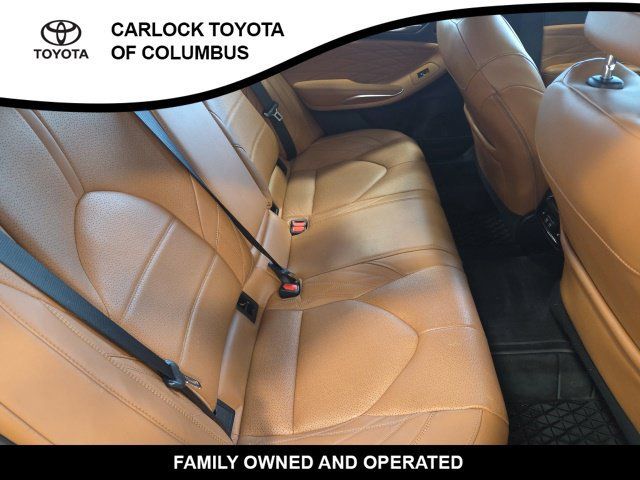 Used 2020 Toyota Avalon Limited w/ Advanced Safety Package FWD image 17