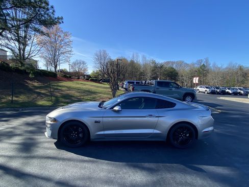 Used 2020 Ford Mustang GT w/ Equipment Group 301A image 7