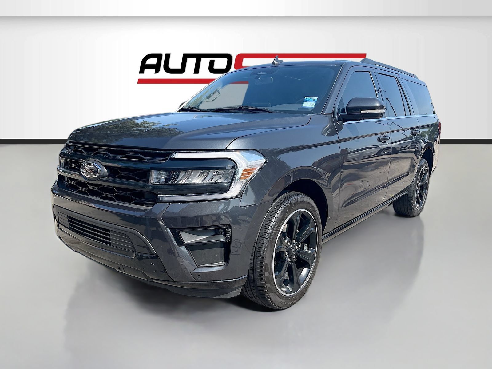Used 2024 Ford Expedition Max Limited RWD image 3