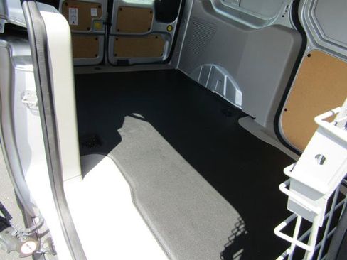 Used 2023 Ford Transit Connect XLT FWD image 11