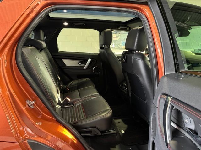 Used 2021 Land Rover Discovery Sport SE R-Dynamic AWD/4WD image 14