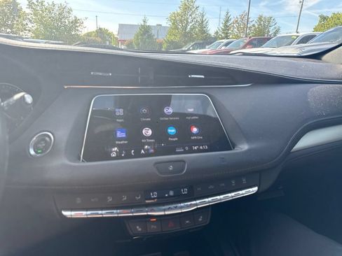 Used 2019 Cadillac XT4 Premium Luxury w/ Cold Weather Package AWD/4WD image 12