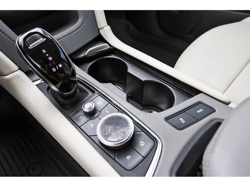 Used 2021 Cadillac XT5 Premium Luxury FWD image 29