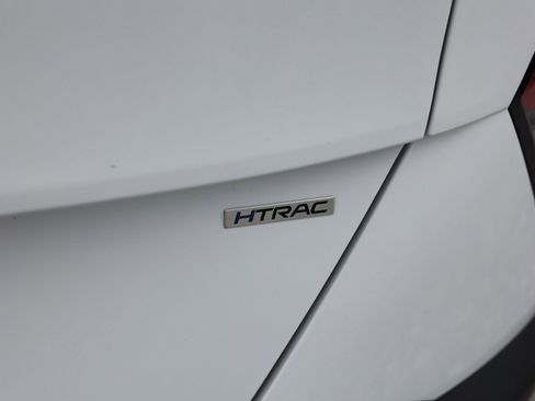 Certified 2025 Hyundai Kona SEL image 9