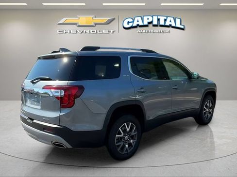 Used 2023 GMC Acadia SLE w/ Driver Convenience Package AWD/4WD image 5