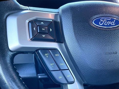 Used 2019 Ford F250 Lariat image 16