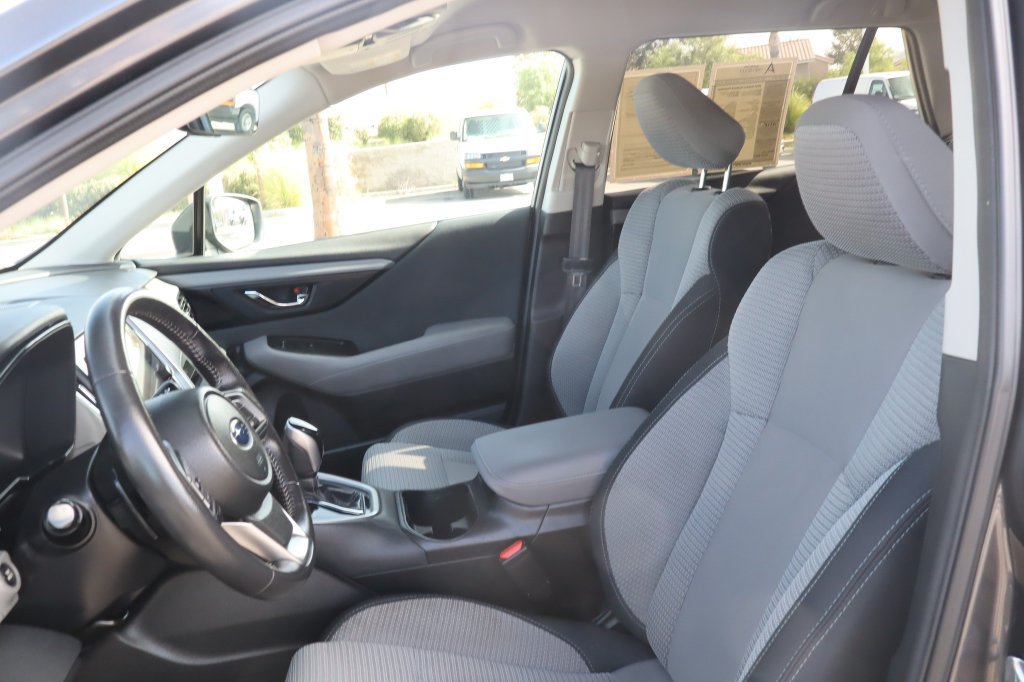Used 2025 Subaru Outback Premium AWD/4WD image 20