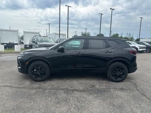 New 2026 Chevrolet Blazer LT w/ Midnight/Sport Edition FWD image 6