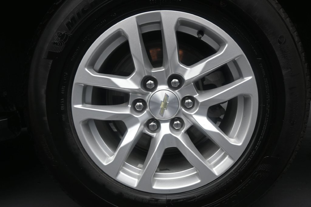 Used 2021 Chevrolet Tahoe LS RWD image 10