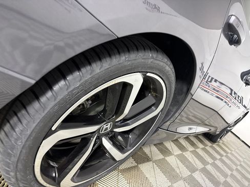 Used 2020 Honda Accord Sport image 30