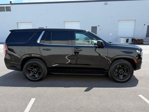 Used 2021 Chevrolet Tahoe 2WD w/ 1FL Safety Package image 7