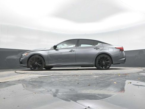 Used 2022 Nissan Altima 2.5 SR image 34