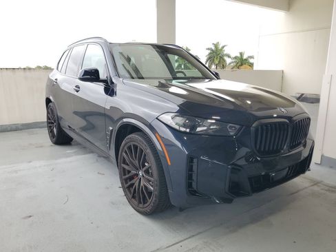 Used 2024 BMW X5 sDrive40i w/ Executive Package image 2