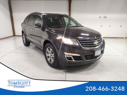 Used 2017 Chevrolet Traverse LT