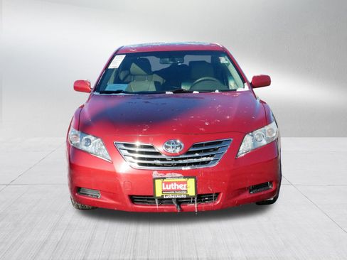 Used 2009 Toyota Camry image 2