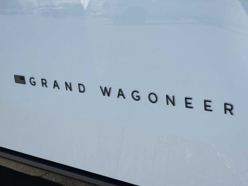 New 2026 Jeep Grand Wagoneer L Limited AWD/4WD image 12
