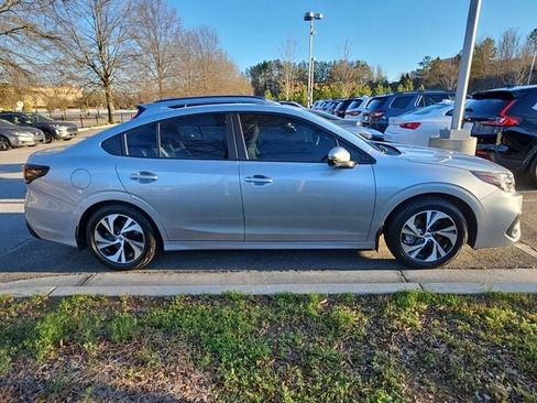 Used 2023 Subaru Legacy Premium image 8