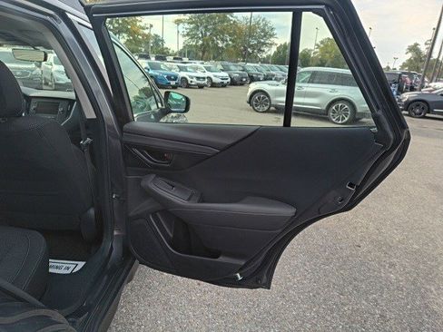 Used 2021 Subaru Outback 2.5i image 16