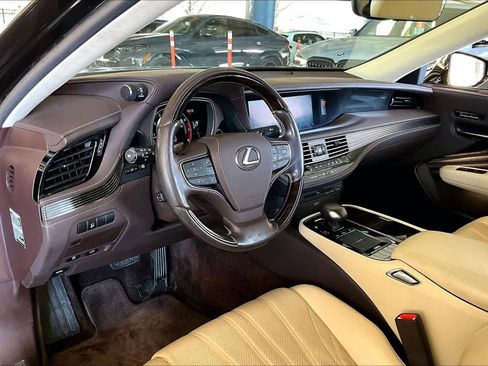Used 2019 Lexus LS 500 image 17