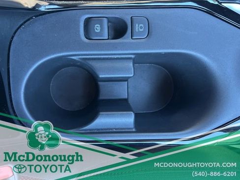 Certified 2024 Toyota Corolla SE image 15