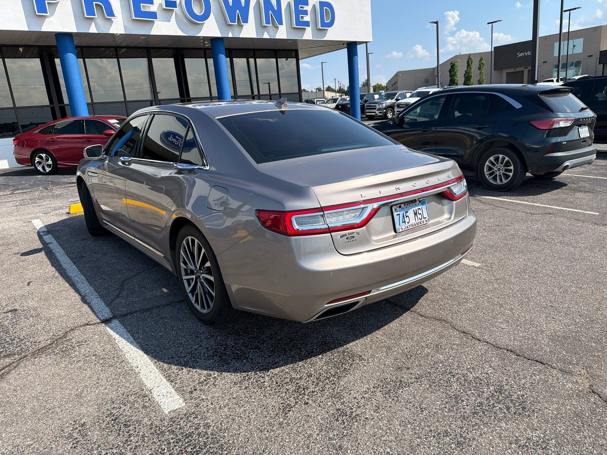 Used 2020 Lincoln Continental AWD w/ Elements Package image 8