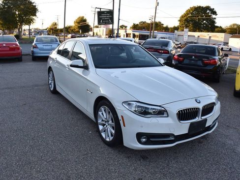 Used 2016 BMW 535i xDrive Sedan AWD/4WD image 9