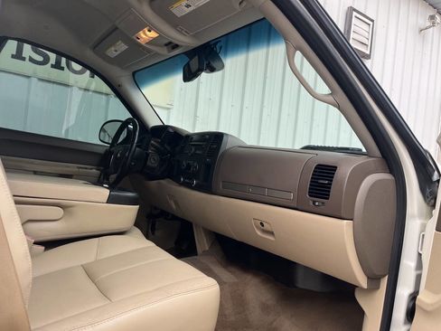 Used 2013 Chevrolet Silverado 1500 LT image 11