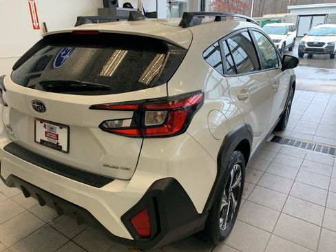 Certified 2024 Subaru Crosstrek 2.0i Premium image 16