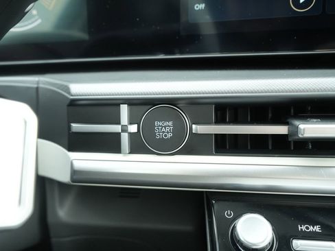 New 2026 Hyundai Santa Fe SE image 32