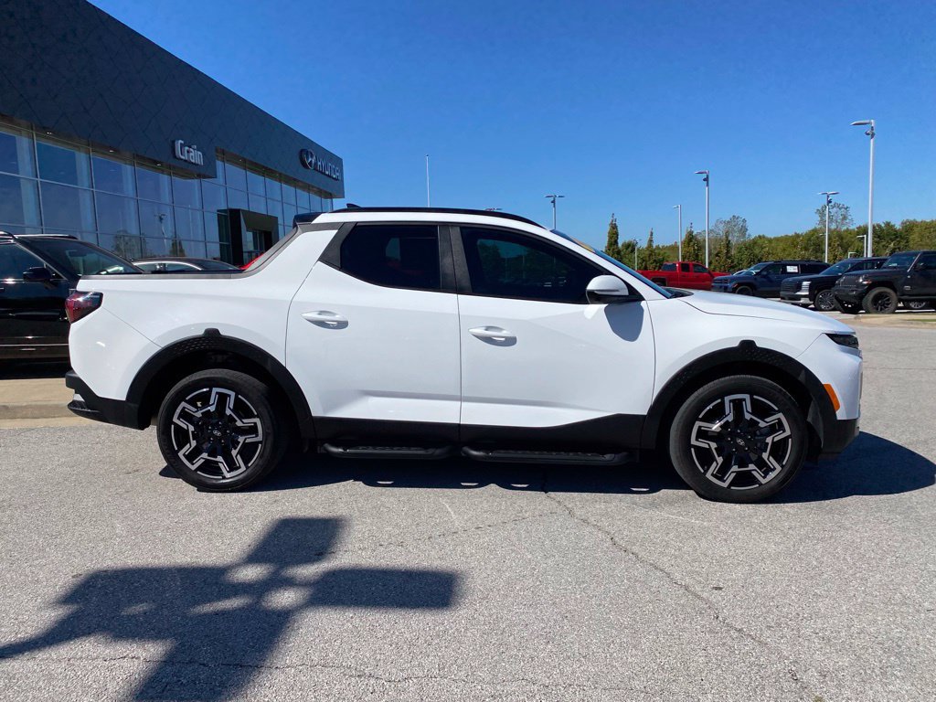Used 2025 Hyundai Santa Cruz Limited AWD/4WD image 9