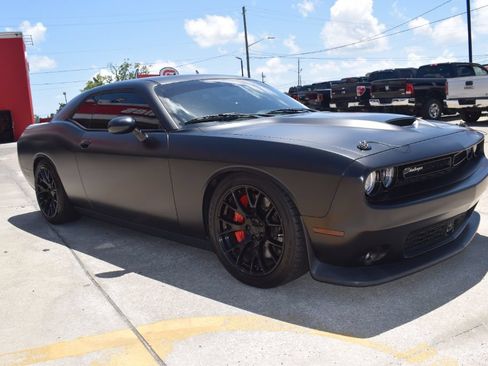 Used 2018 Dodge Challenger T/A RWD image 4