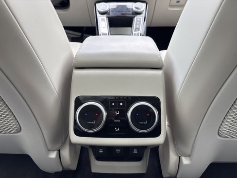 Used 2023 Jaguar I-PACE HSE AWD/4WD image 27