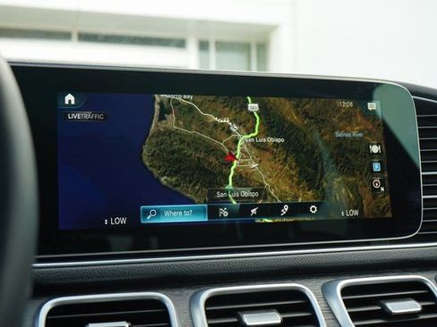 Used 2022 Mercedes-Benz GLE 350 4MATIC w/ Premium Package image 19