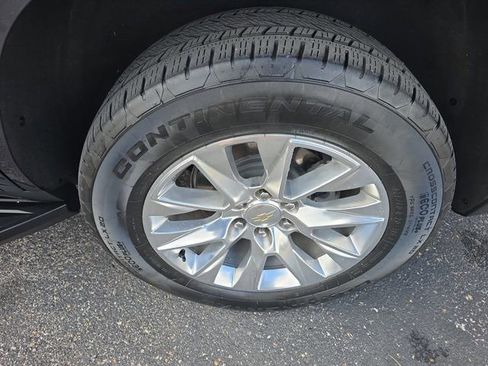 Used 2023 Chevrolet Tahoe Premier AWD/4WD image 12