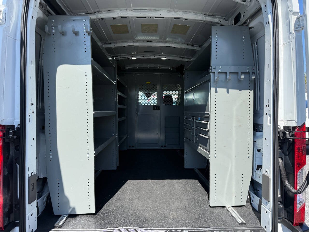 Used 2023 Ford Transit 250 Medium Roof RWD image 9