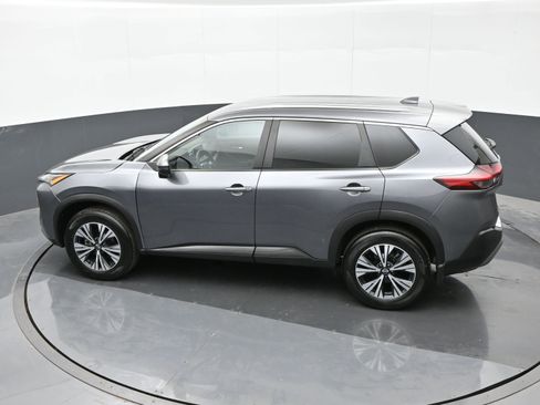 Used 2022 Nissan Rogue SV image 28