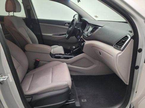 Used 2018 Hyundai Tucson SE FWD image 21
