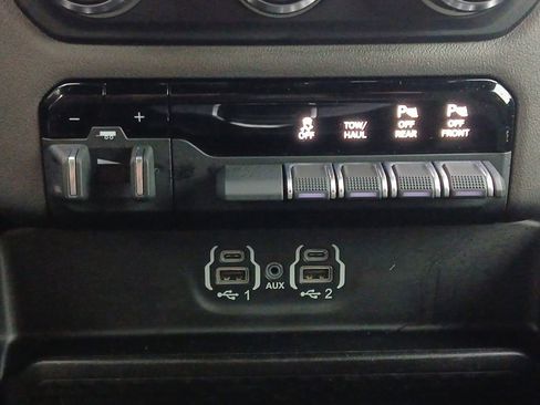 Used 2022 RAM 1500 Lone Star RWD image 10