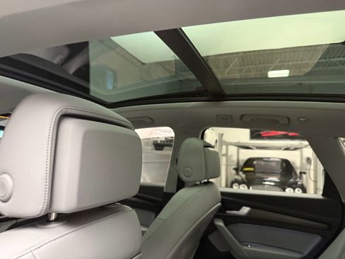 Used 2022 Audi Q5 2.0T Premium image 21