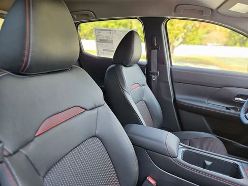 New 2026 Nissan Kicks SR w/ Cold Weather Package image 13