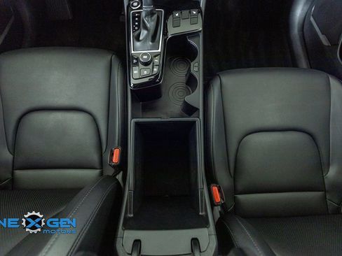 Used 2024 Kia Sportage EX image 29