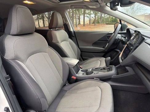 Used 2024 Subaru Crosstrek 2.0i Premium image 24