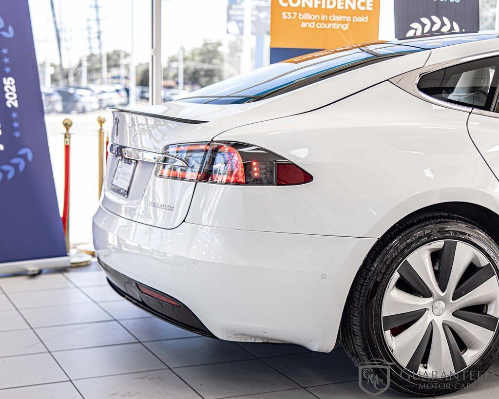 Used 2021 Tesla Model S Performance AWD/4WD image 16