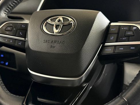 Used 2021 Toyota Highlander Limited image 53