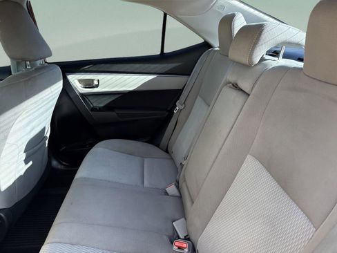 Used 2016 Toyota Corolla LE image 17